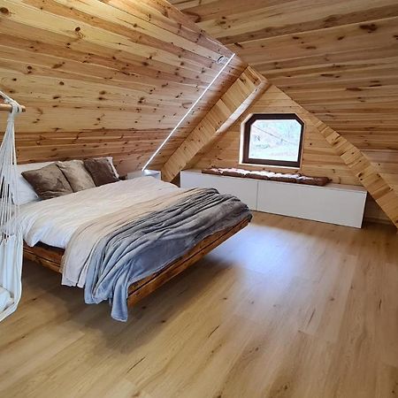 Casa Chiper - Attic Apartment With View 브라쇼브 외부 사진