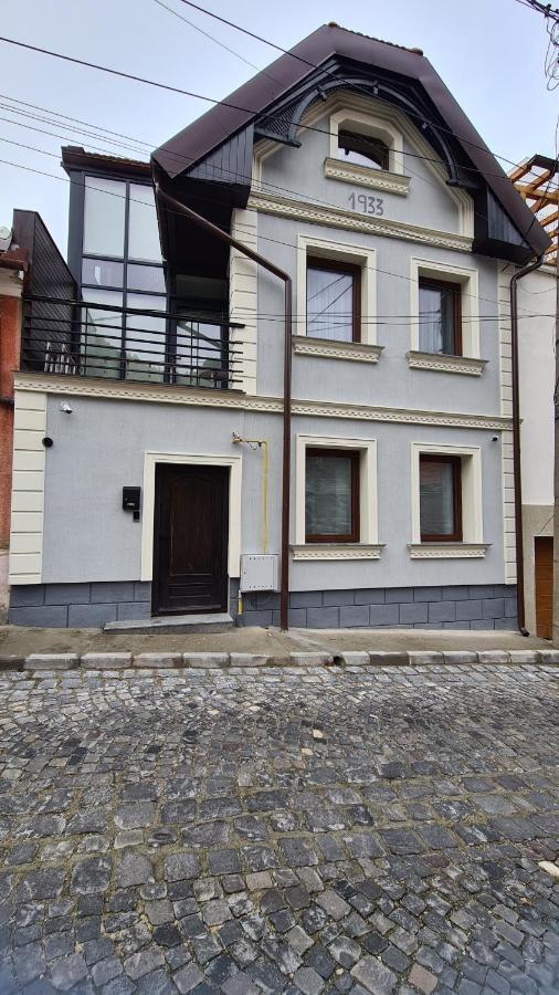 Casa Chiper - Attic Apartment With View 브라쇼브 외부 사진